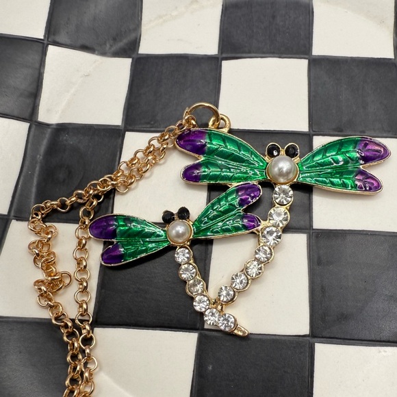 Jewelry - Dragonfly Necklace NIP